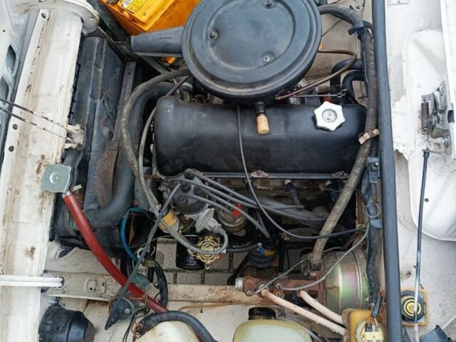 Белый ВАЗ 21061, объемом двигателя 0 л и пробегом 2 тыс. км за 40000 $, фото 9 на Automoto.ua