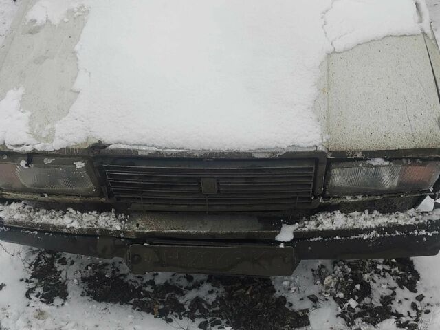 Белый ВАЗ 2107, объемом двигателя 0 л и пробегом 35 тыс. км за 357 $, фото 2 на Automoto.ua