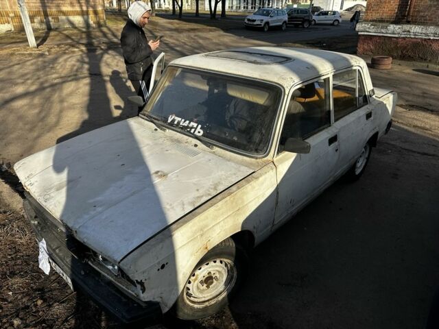 Білий ВАЗ 2107, об'ємом двигуна 1.5 л та пробігом 1 тис. км за 317 $, фото 1 на Automoto.ua