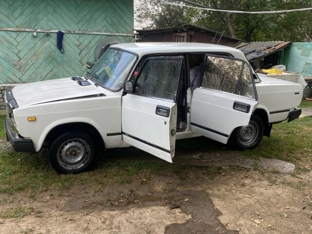 Білий ВАЗ 2107, об'ємом двигуна 1.3 л та пробігом 200 тис. км за 550 $, фото 4 на Automoto.ua