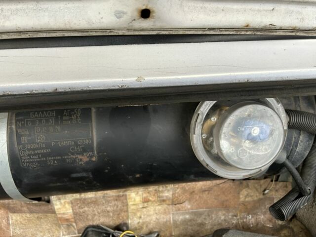 Белый ВАЗ 2107, объемом двигателя 1.5 л и пробегом 150 тыс. км за 400 $, фото 6 на Automoto.ua