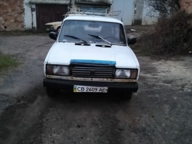 Белый ВАЗ 2107, объемом двигателя 1.6 л и пробегом 56 тыс. км за 450 $, фото 1 на Automoto.ua