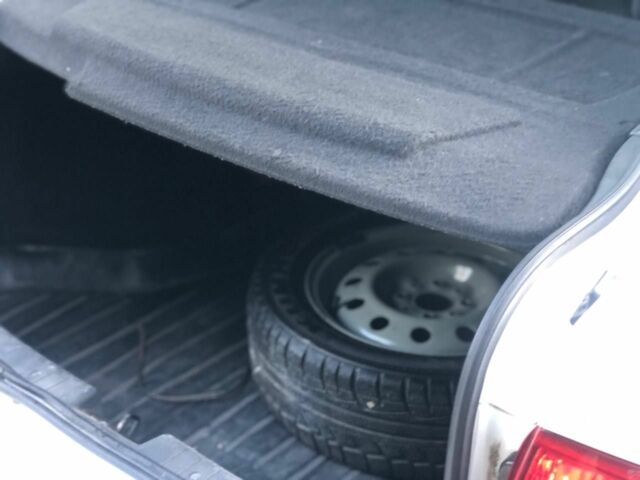 Белый ВАЗ 2107, объемом двигателя 1.6 л и пробегом 16 тыс. км за 4000 $, фото 16 на Automoto.ua