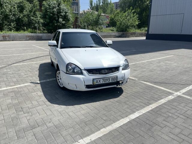 Белый ВАЗ 2107, объемом двигателя 1.6 л и пробегом 180 тыс. км за 2409 $, фото 4 на Automoto.ua