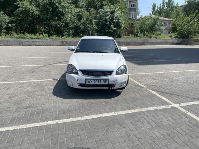 Белый ВАЗ 2107, объемом двигателя 1.6 л и пробегом 180 тыс. км за 2409 $, фото 6 на Automoto.ua