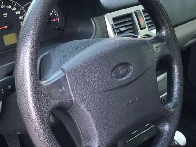 Белый ВАЗ 2107, объемом двигателя 1.6 л и пробегом 16 тыс. км за 4000 $, фото 17 на Automoto.ua