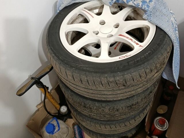 Белый ВАЗ 2107, объемом двигателя 1.6 л и пробегом 79 тыс. км за 3500 $, фото 7 на Automoto.ua