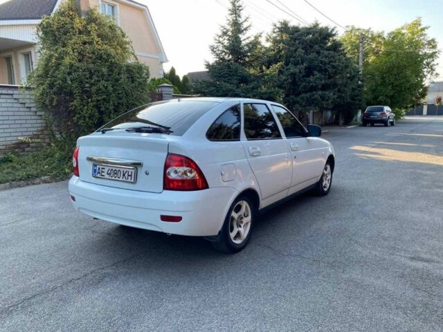 Білий ВАЗ 2107, об'ємом двигуна 1.6 л та пробігом 250 тис. км за 3000 $, фото 4 на Automoto.ua