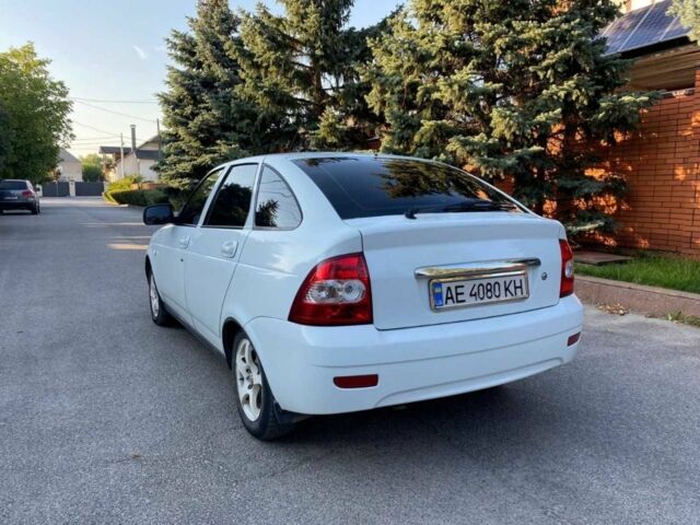 Білий ВАЗ 2107, об'ємом двигуна 1.6 л та пробігом 250 тис. км за 3000 $, фото 3 на Automoto.ua