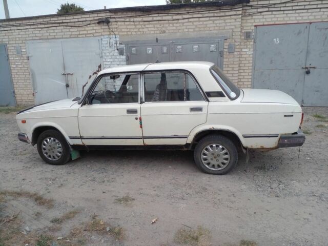 Белый ВАЗ 2107, объемом двигателя 0 л и пробегом 12 тыс. км за 800 $, фото 4 на Automoto.ua
