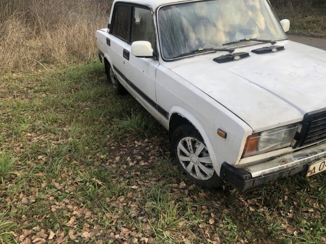 Білий ВАЗ 2107, об'ємом двигуна 1.5 л та пробігом 1 тис. км за 591 $, фото 2 на Automoto.ua