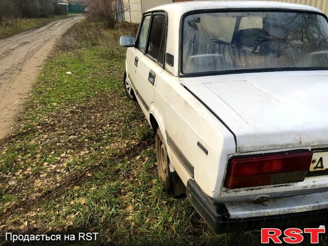 Белый ВАЗ 2107, объемом двигателя 1.5 л и пробегом 138 тыс. км за 590 $, фото 6 на Automoto.ua