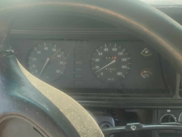 Белый ВАЗ 2107, объемом двигателя 1.5 л и пробегом 490 тыс. км за 839 $, фото 5 на Automoto.ua