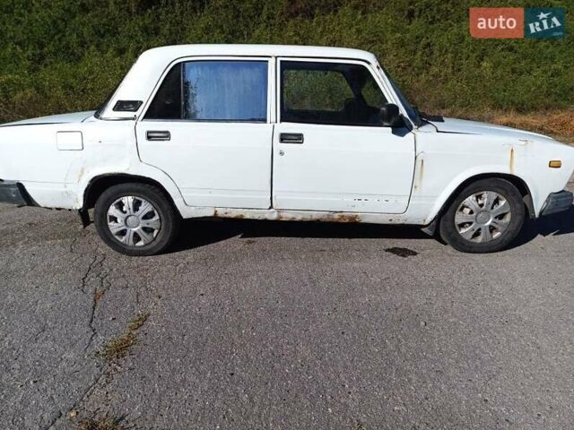 Белый ВАЗ 2107, объемом двигателя 0 л и пробегом 33 тыс. км за 534 $, фото 6 на Automoto.ua