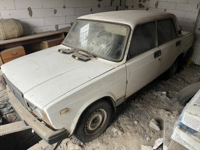 Білий ВАЗ 2107, об'ємом двигуна 1.5 л та пробігом 300 тис. км за 343 $, фото 1 на Automoto.ua