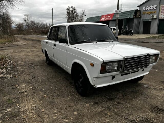 Білий ВАЗ 2107, об'ємом двигуна 1.5 л та пробігом 3 тис. км за 713 $, фото 2 на Automoto.ua