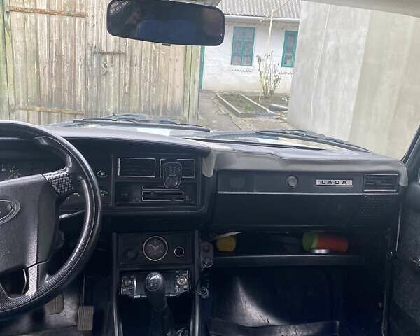 Белый ВАЗ 2107, объемом двигателя 1.6 л и пробегом 50 тыс. км за 650 $, фото 5 на Automoto.ua