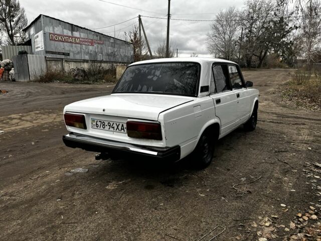 Білий ВАЗ 2107, об'ємом двигуна 1.5 л та пробігом 3 тис. км за 713 $, фото 5 на Automoto.ua
