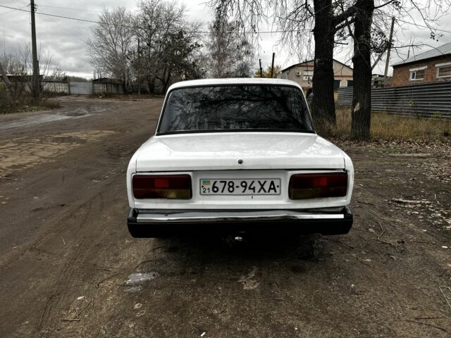 Білий ВАЗ 2107, об'ємом двигуна 1.5 л та пробігом 3 тис. км за 713 $, фото 6 на Automoto.ua
