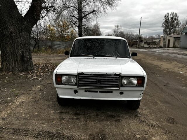 Білий ВАЗ 2107, об'ємом двигуна 1.5 л та пробігом 3 тис. км за 713 $, фото 1 на Automoto.ua