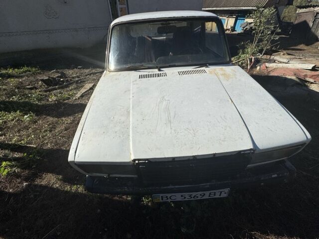 ВАЗ 2107 1985 в Тернополе на Automoto.ua Белый ВАЗ 2107, объемом двигателя 1.5 л и пробегом 225 тыс. км за 300 $, фото 2 на Automoto.ua