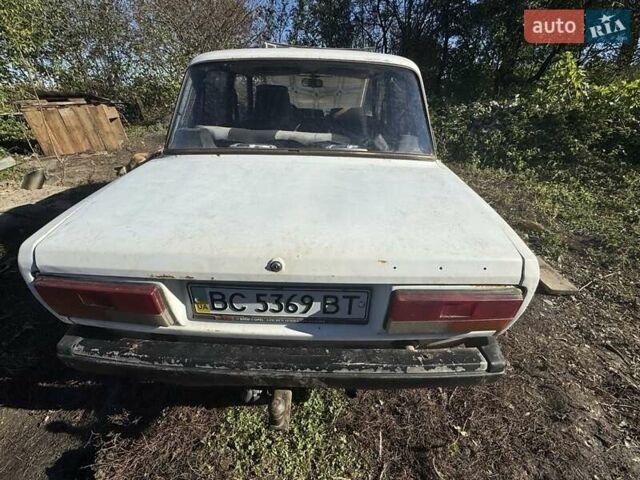 Белый ВАЗ 2107, объемом двигателя 1.5 л и пробегом 225 тыс. км за 300 $, фото 6 на Automoto.ua