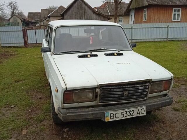 Білий ВАЗ 2107, об'ємом двигуна 1.5 л та пробігом 56 тис. км за 284 $, фото 5 на Automoto.ua