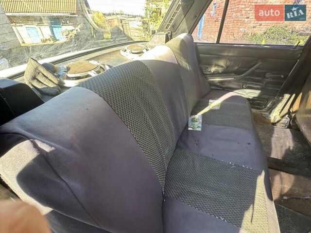 Белый ВАЗ 2107, объемом двигателя 1.5 л и пробегом 225 тыс. км за 300 $, фото 2 на Automoto.ua