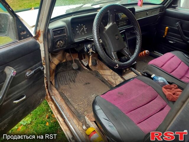 ВАЗ 2107 1986 в Краснокутске на Automoto.ua Белый ВАЗ 2107, объемом двигателя 1.5 л и пробегом 0 тыс. км за 600 $, фото 1 на Automoto.ua