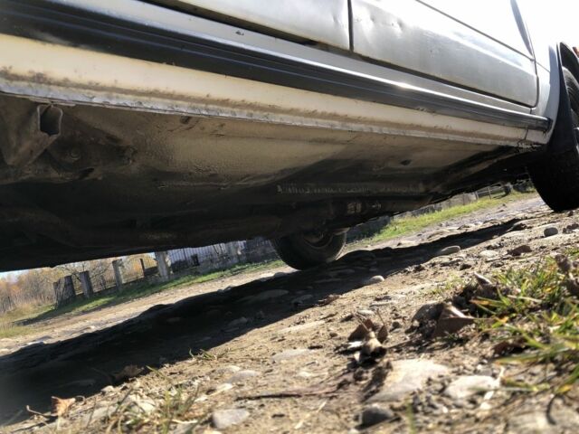 Белый ВАЗ 2107, объемом двигателя 1.3 л и пробегом 70 тыс. км за 500 $, фото 7 на Automoto.ua