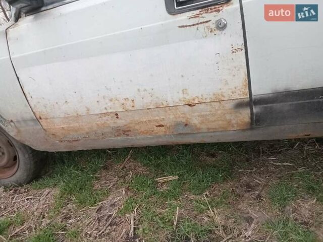 Белый ВАЗ 2107, объемом двигателя 0 л и пробегом 90 тыс. км за 314 $, фото 7 на Automoto.ua