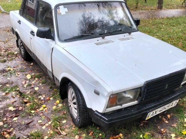 ВАЗ 2107 1986 в Сумах на Automoto.ua Белый ВАЗ 2107, объемом двигателя 1.5 л и пробегом 111 тыс. км за 980 $, фото 1 на Automoto.ua