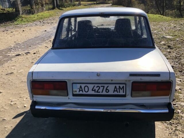 Белый ВАЗ 2107, объемом двигателя 1.3 л и пробегом 70 тыс. км за 500 $, фото 3 на Automoto.ua