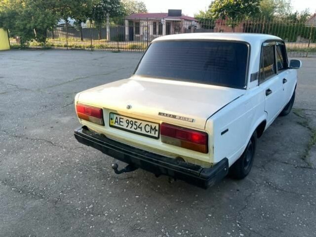 Белый ВАЗ 2107, объемом двигателя 0 л и пробегом 15 тыс. км за 696 $, фото 4 на Automoto.ua