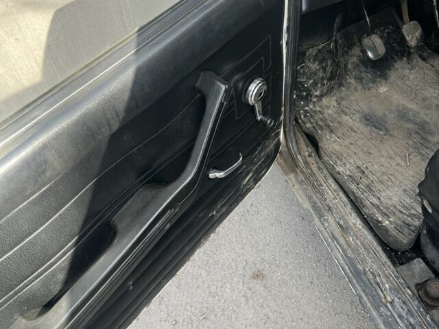 Білий ВАЗ 2107, об'ємом двигуна 1.5 л та пробігом 185 тис. км за 550 $, фото 7 на Automoto.ua