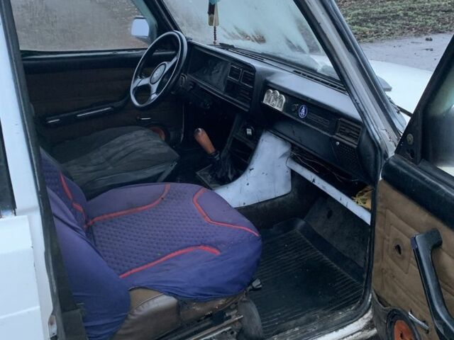 Белый ВАЗ 2107, объемом двигателя 1.5 л и пробегом 142 тыс. км за 473 $, фото 11 на Automoto.ua