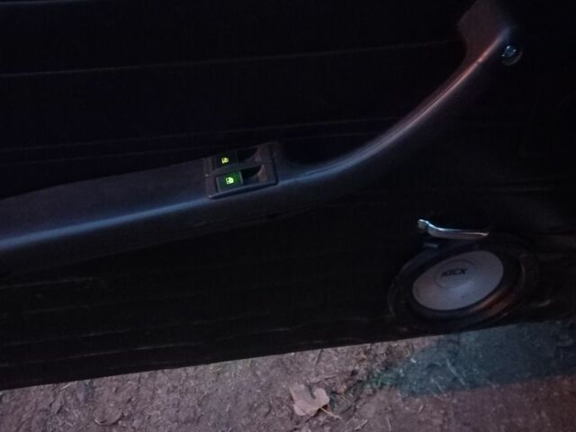 Білий ВАЗ 2107, об'ємом двигуна 0 л та пробігом 100 тис. км за 830 $, фото 5 на Automoto.ua