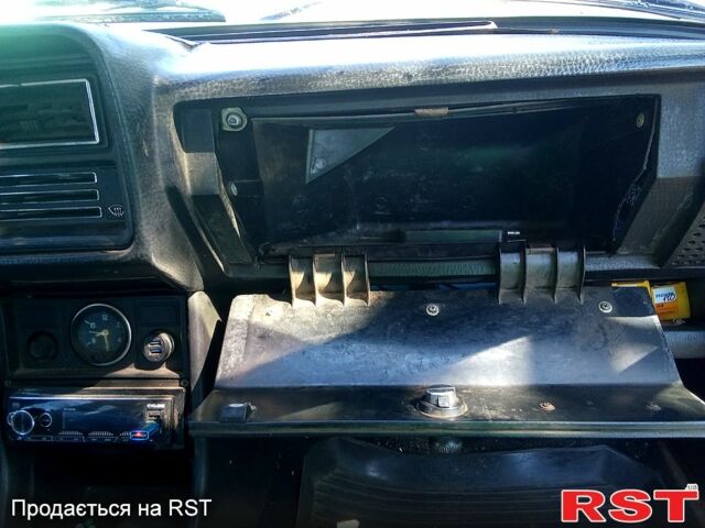 Белый ВАЗ 2107, объемом двигателя 1.5 л и пробегом 0 тыс. км за 370 $, фото 7 на Automoto.ua
