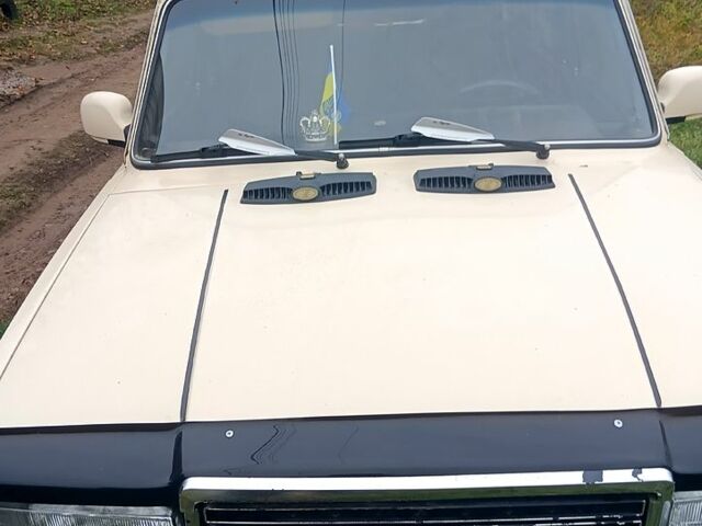 Белый ВАЗ 2107, объемом двигателя 1.5 л и пробегом 0 тыс. км за 1450 $, фото 10 на Automoto.ua