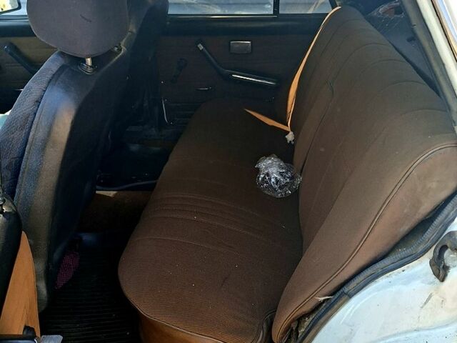 Белый ВАЗ 2107, объемом двигателя 1.5 л и пробегом 0 тыс. км за 395 $, фото 4 на Automoto.ua