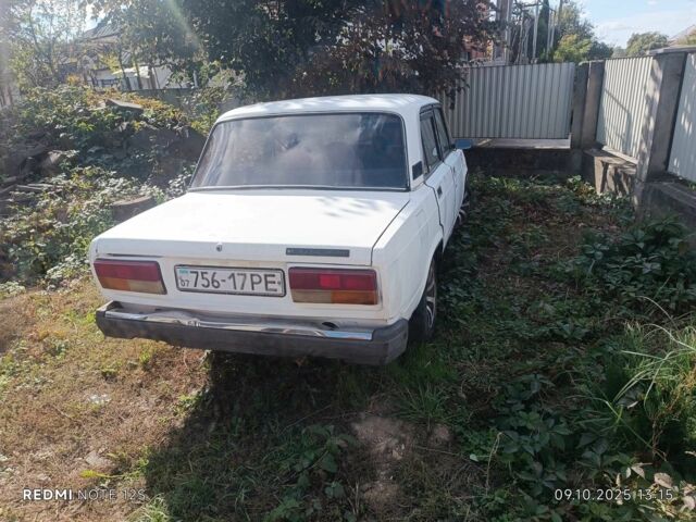 Білий ВАЗ 2107, об'ємом двигуна 1.3 л та пробігом 300 тис. км за 450 $, фото 5 на Automoto.ua