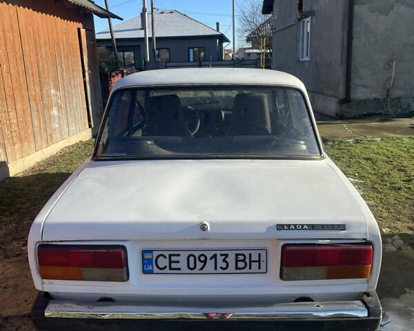 Белый ВАЗ 2107, объемом двигателя 1.5 л и пробегом 800 тыс. км за 700 $, фото 3 на Automoto.ua