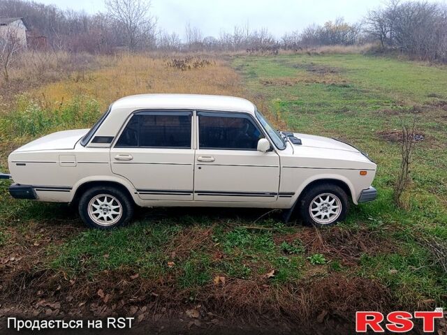 Белый ВАЗ 2107, объемом двигателя 1.5 л и пробегом 0 тыс. км за 1450 $, фото 5 на Automoto.ua