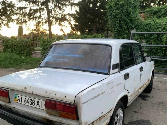 Белый ВАЗ 2107, объемом двигателя 1.5 л и пробегом 27 тыс. км за 500 $, фото 5 на Automoto.ua