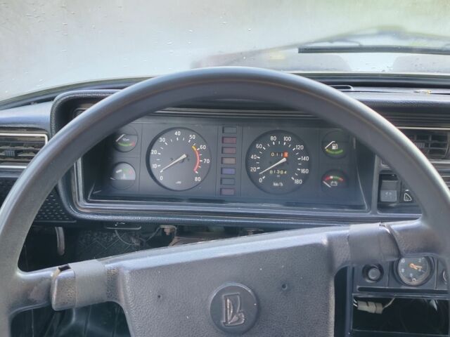 Белый ВАЗ 2107, объемом двигателя 1.3 л и пробегом 613 тыс. км за 512 $, фото 4 на Automoto.ua