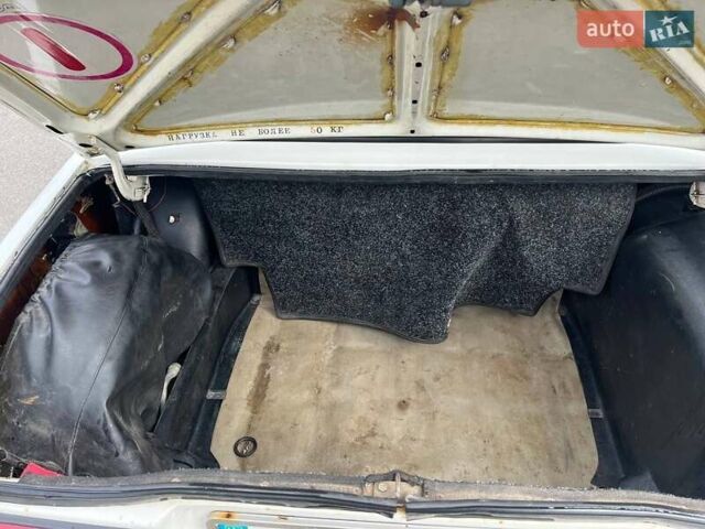 Белый ВАЗ 2107, объемом двигателя 1.6 л и пробегом 46 тыс. км за 2500 $, фото 7 на Automoto.ua