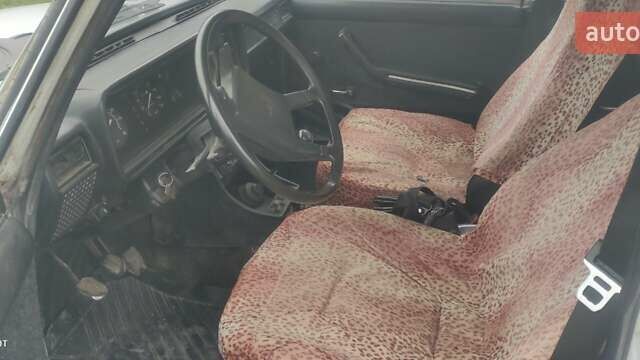 Белый ВАЗ 2107, объемом двигателя 1.45 л и пробегом 180 тыс. км за 700 $, фото 5 на Automoto.ua