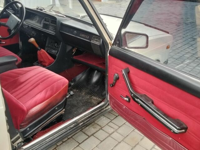 Белый ВАЗ 2107, объемом двигателя 1.5 л и пробегом 134 тыс. км за 600 $, фото 5 на Automoto.ua