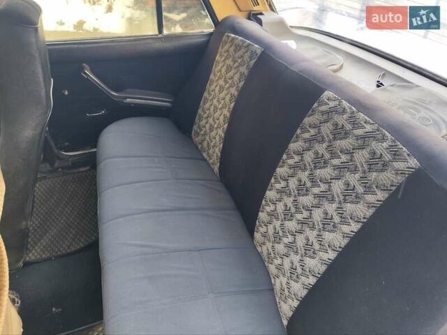 Белый ВАЗ 2107, объемом двигателя 1.5 л и пробегом 150 тыс. км за 500 $, фото 10 на Automoto.ua