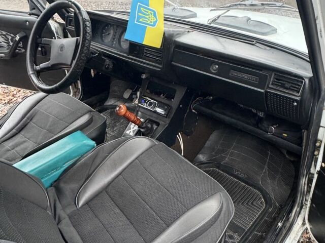 Белый ВАЗ 2107, объемом двигателя 1.5 л и пробегом 35 тыс. км за 710 $, фото 7 на Automoto.ua